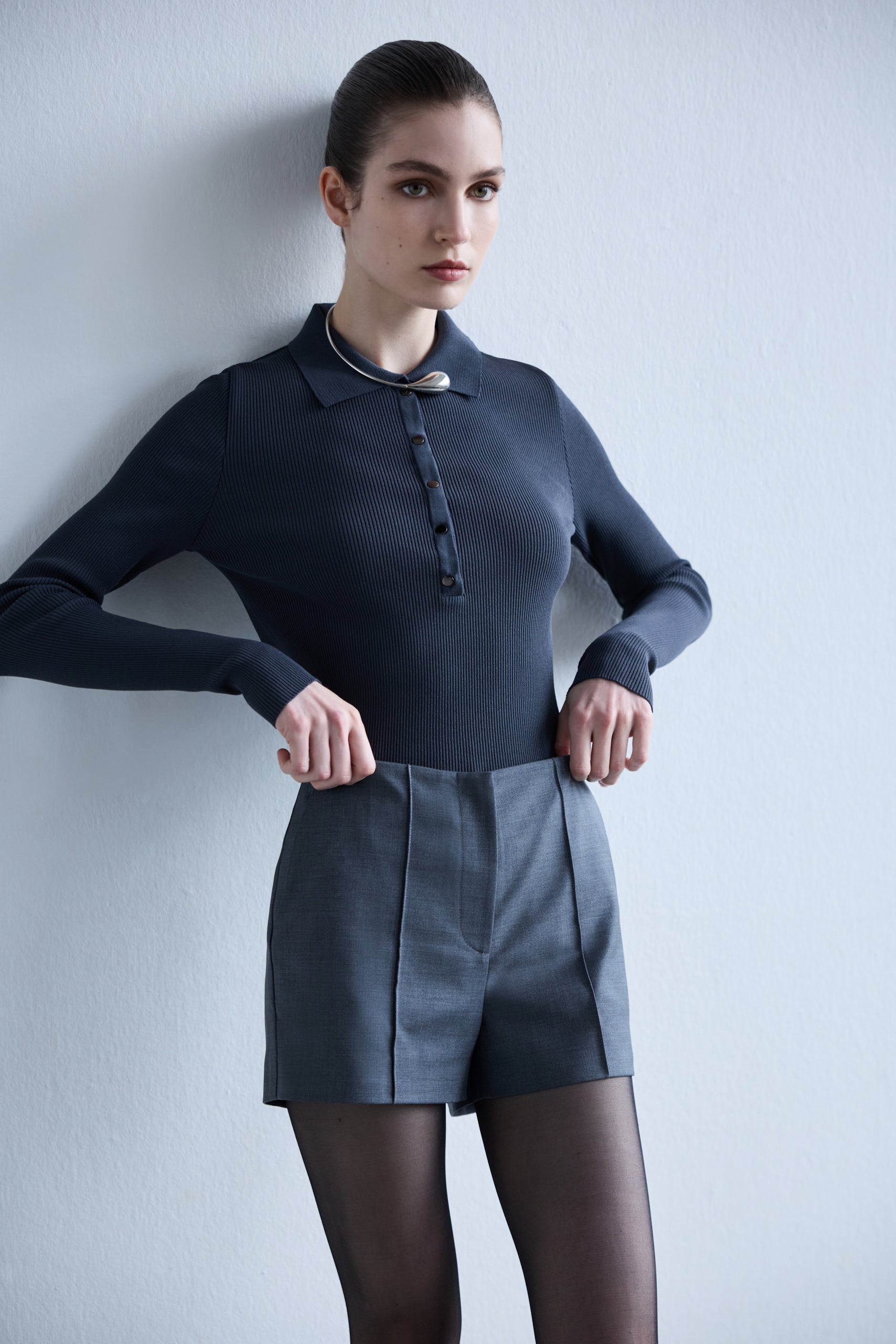 Iris - Mini Wool Shorts